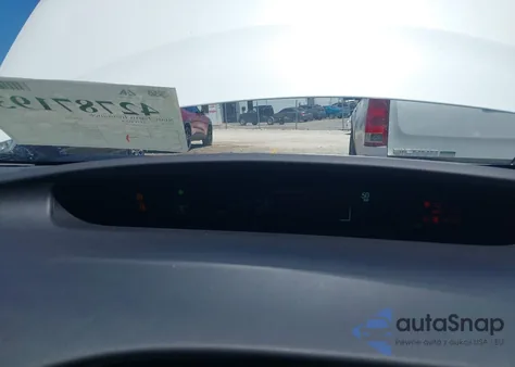 2015 Toyota Prius Persona Series Special Edition from USA, damaged, VIN JTDKN3DU7F0419979